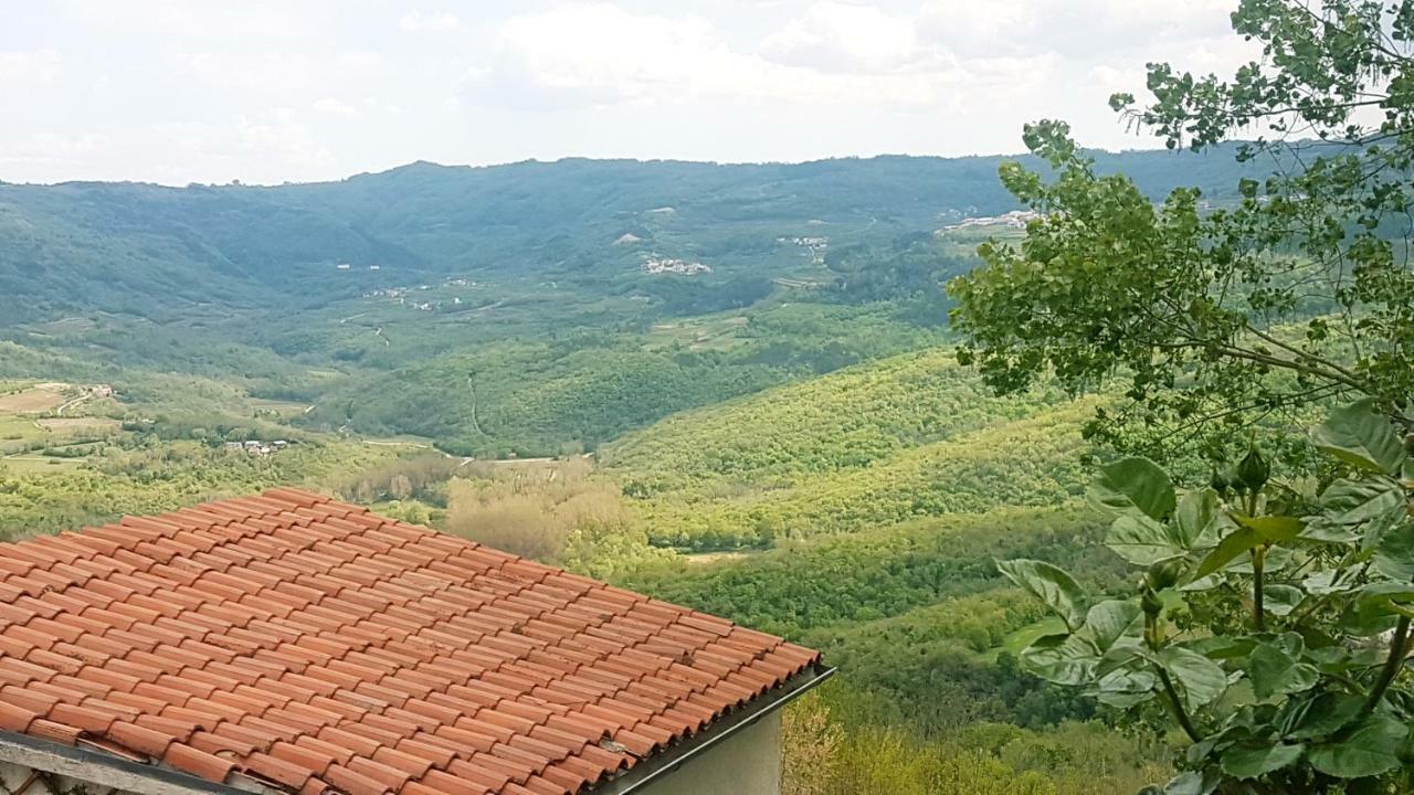 Provvidenza Villa Motovun Exterior photo
